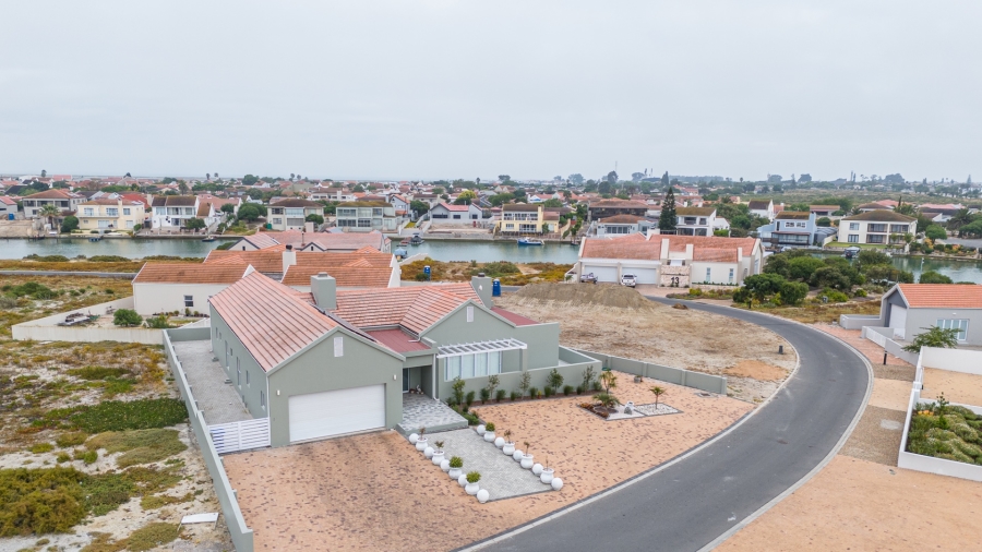 3 Bedroom Property for Sale in Port Owen Western Cape